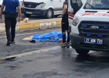 Diyarbakır’da otomobilin çarptığı yaya öldü