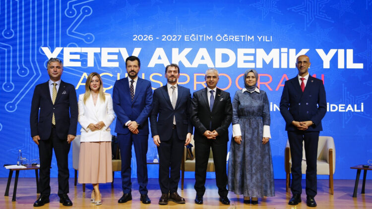 YETEV yeni akademik yıla 'Kadim Değerlerle İnsanlık İdeali' vizyonuyla başladı