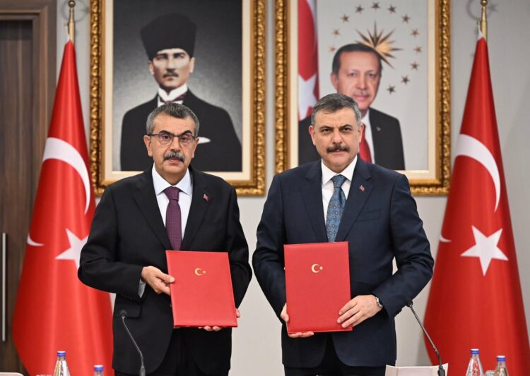 7 Bakanlık arasında 'okul güvenliği' için iş birliği protokolü