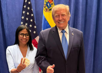 ABD Başkanı Trump ile Venezuela Geçici Devlet Başkanı Rodríguez bir araya geldi