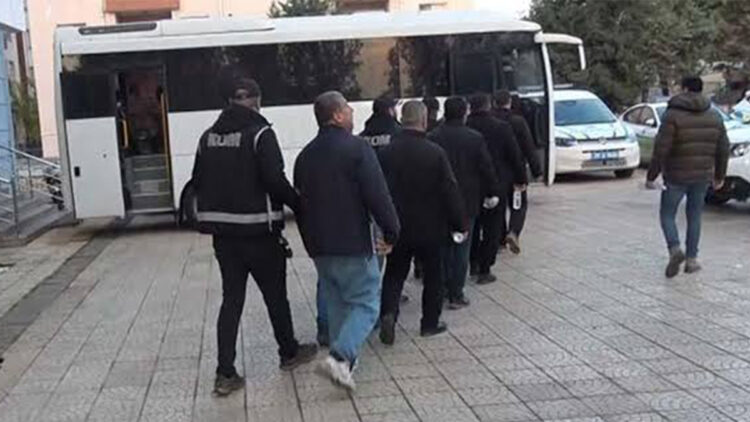Ankara merkezli 15 ilde FETÖ operasyonu: 26 şüpheli yakalandı