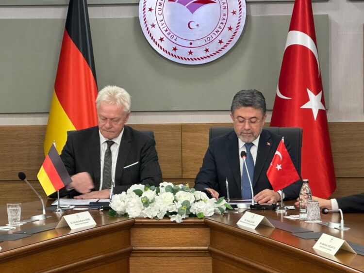 Tarımda 5 milyar dolarlık hedef: Türkiye ve Almanya’dan ortak niyet beyanı