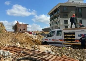 Başakşehir'de inşaatta göçük: 1 ölü 1 yaralı