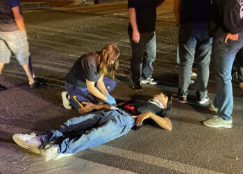 Bursa'da otomobil ile motosiklet çarpıştı: 2 yaralı