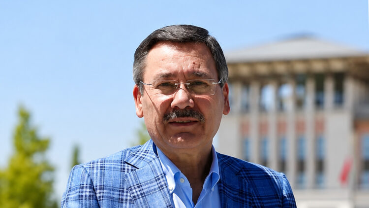 Melih Gökçek adliyeye geldi: Şüpheli sıfatıyla ifade verecek
