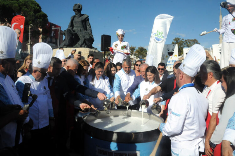 Edirne’de gastronomi festivali başladı: Bu yılın teması ‘Edirne Beyaz Peyniri’