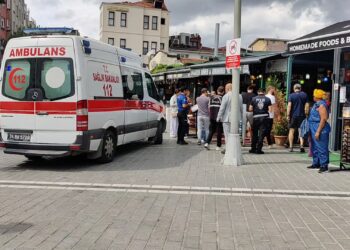 Fatih’te döviz bürosundaki silahlı kavgada 2 kişi öldü: 12 şüpheli gözaltında