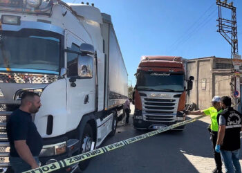 Husumetli olduğu kuzenini TIR ile sıkıştırarak ağır yaraladı