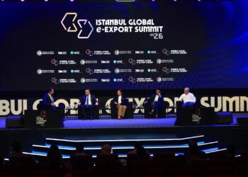 İstanbul’daki e-ihracat zirvesinde 1,4 milyar dolarlık ticaret potansiyeli ortaya çıktı