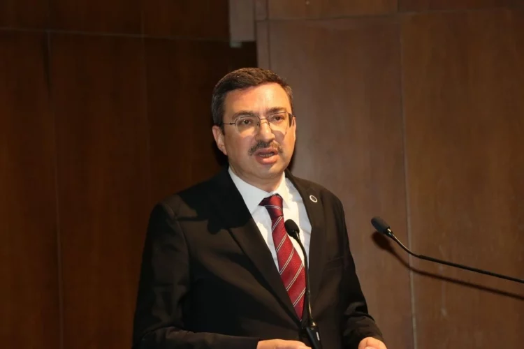 Eski SPK Başkanı İbrahim Ömer Gönül fon soruşturmasında ifade verecek