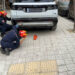Avcılar’da itfaiye ekiplerinden yürekleri ısıtan müdahale: Cipte sıkışan kediyi kurtardılar