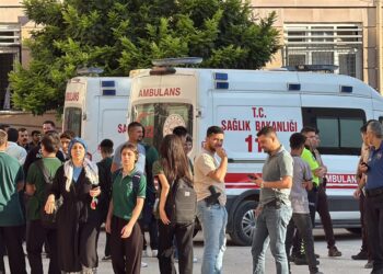 Turgutlu’daki okul saldırısında 8 kişi yaralandı