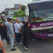 Özel halk otobüsü ile otomobil kafa kafaya çarpıştı: 5 yaralı
