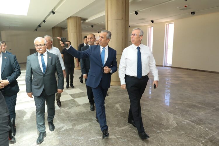 Polatlı Belediye Başkanı Mürsel Yıldızkaya CHP'den istifa etti