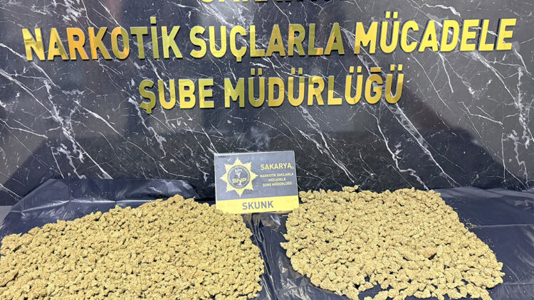Sakarya’da uyuşturucu operasyonları: 3 tutuklama