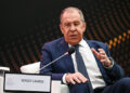 Sergey Lavrov’dan Avrupa’ya sert uyarı: “Ukrayna’ya asker gönderilmesi savaş ilanı olur”