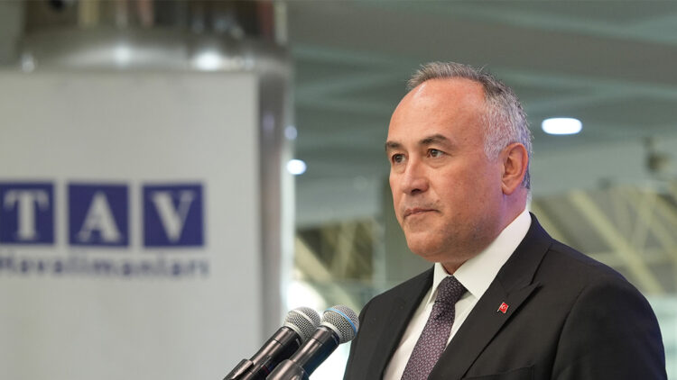 TAV Havalimanları İzmir’de 20’nci yılını kutluyor