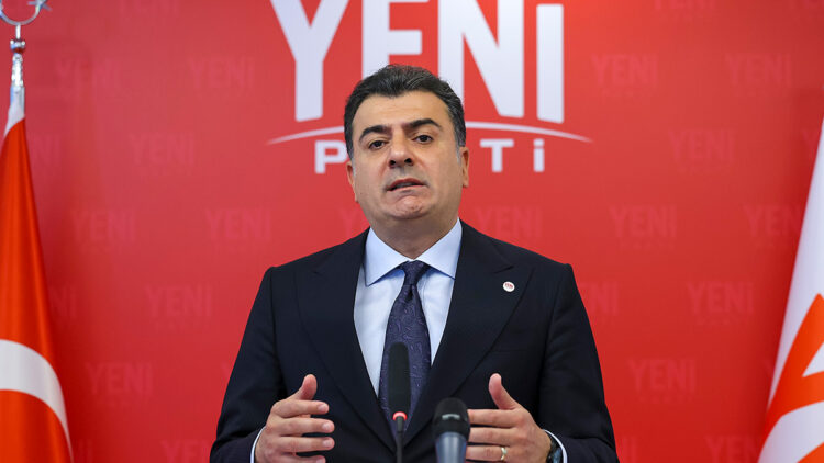 Yeni Partili Emre: Her şeyini ithal eden bir Türkiye gerçeğiyle karşı karşıyayız