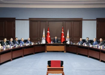 AK Parti MYK toplandı: Gözler Ömer Çelik’in açıklamasında