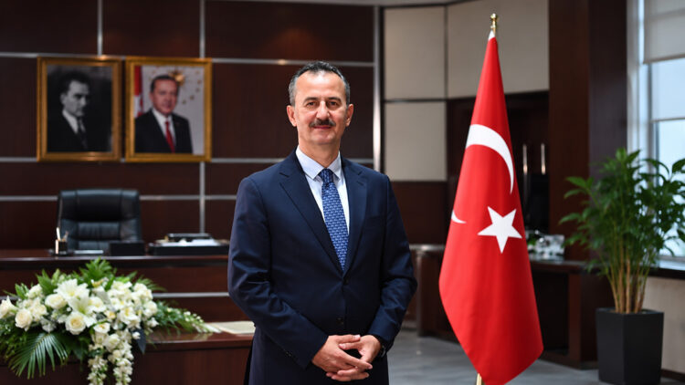 Haluk Görgün'den 'Deniz Kuvvetleri Günü' mesajı: "Preveze Deniz Zaferimizin 488'inci yıl dönümü kutlu olsun"