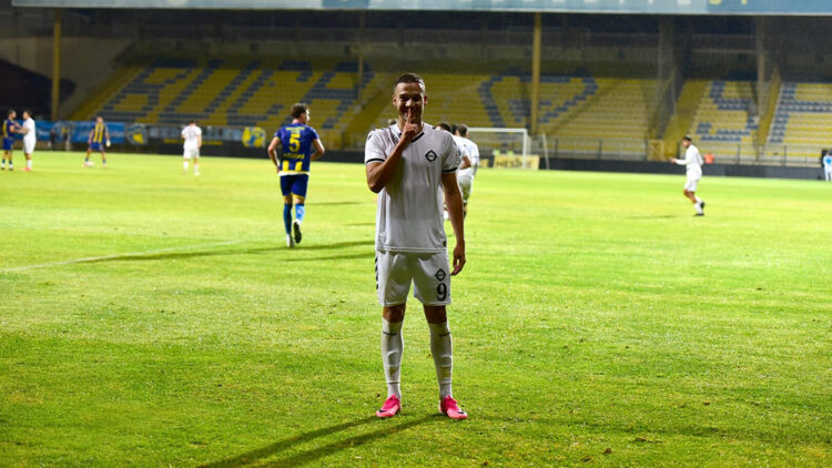 Altay'da derbili siftah sevinci: Bucaspor'u 2-1 mağlup etti