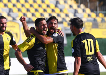 Aliağa FK'da keyifler yerinde: Liderlik sevinci yaşıyor