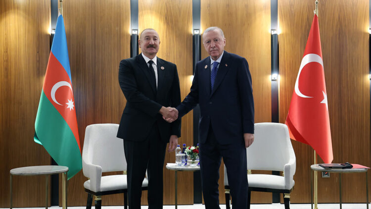 Cumhurbaşkanı Erdoğan, Azerbaycan Cumhurbaşkanı Aliyev ile görüştü