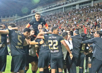 Trabzonspor, deplasmanda Amed Sportif Faaliyetler'ine yenildi: "Bizden çok daha iyi oynadılar"
