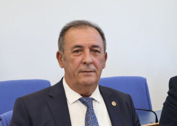 Antalya Milletvekili Mustafa Erdem hakkında 'rüşvet' suçundan soruşturma başlatıldı