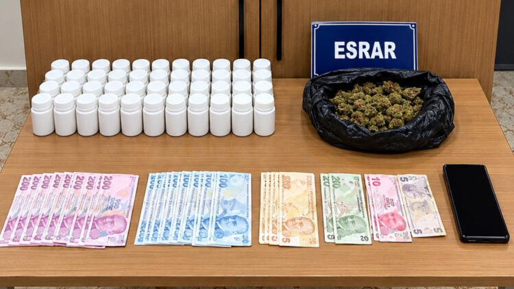 Mersin’de 11 bin adet uyuşturucu hap ele geçirildi