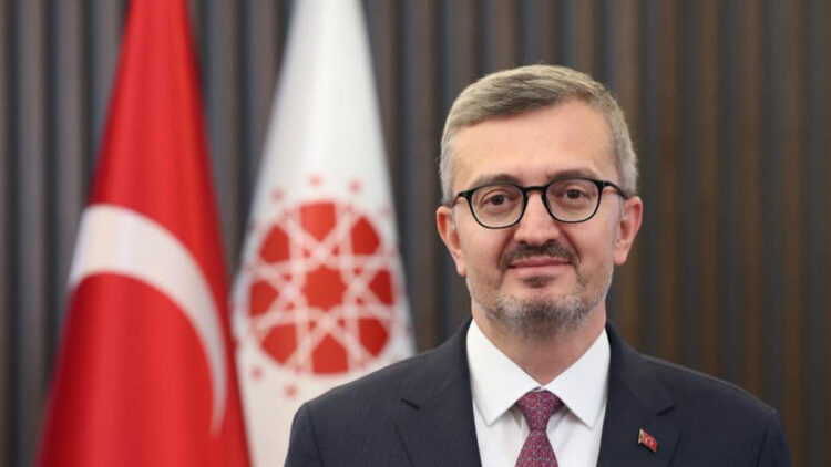 Burhanettin Duran İsrail'e sert çıktı: "Cumhurbaşkanımıza yönelik hadsiz ifadeleri, soykırımcı sicilini yok etmiyor"