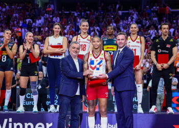 CEV Trendyol EuroVolley 2026 MVP’si Vargas, ödülünü Roko Sikiric ve Sinan Cem Şahin’den aldı