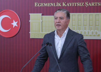 Yeni Partili isim'den fon krizi çıkışı: "TBMM'nin görüşmesi şarttır"