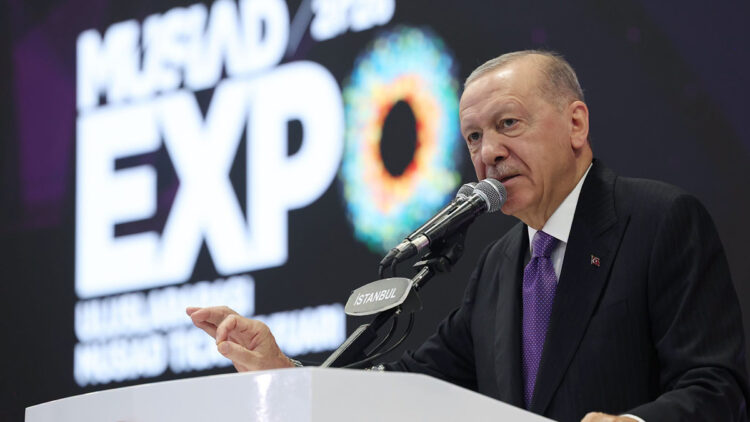 Cumhurbaşkanı Erdoğan, Türk Silahlı Kuvvetlerini Güçlendirme Vakfı'nın kuruluş yıl dönümünü kutladı