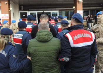 'İkizler' suç örgütüne 2’nci dalga operasyon: 12 gözaltı