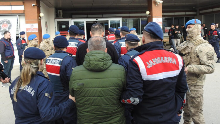 'İkizler' suç örgütüne 2’nci dalga operasyon: 12 gözaltı