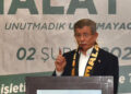 Hakkında soruşturma başlatılan Ahmet Davutoğlu adliyede