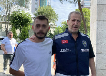Husumetlisini jiletle kolundan yaraladı