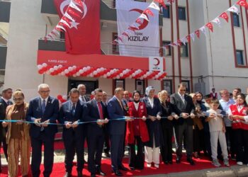 Kars'ta Türk Kızılay'ın aşevi açıldı