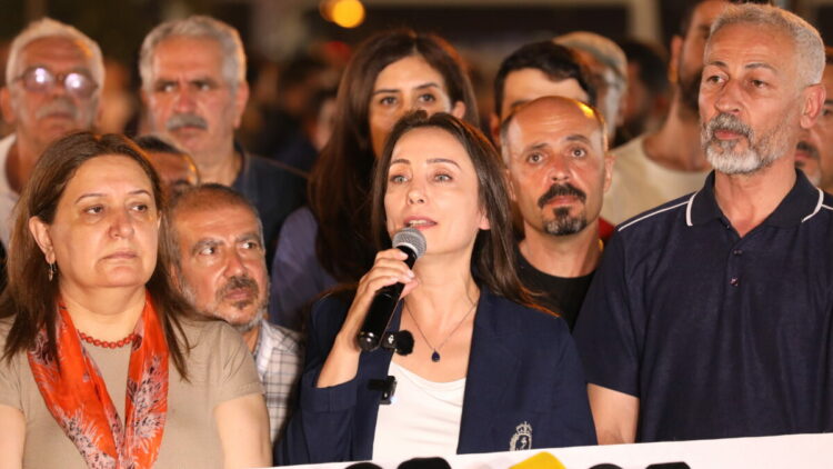 Hatimoğulları: Barışın dilini bu ülkede kurmaya ihtiyacımız var