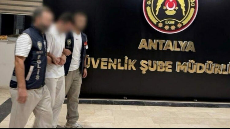 Gazeteci Kemal Öztürk'ü hedef gösteren şüpheli, Antalya'da gözaltına alındı