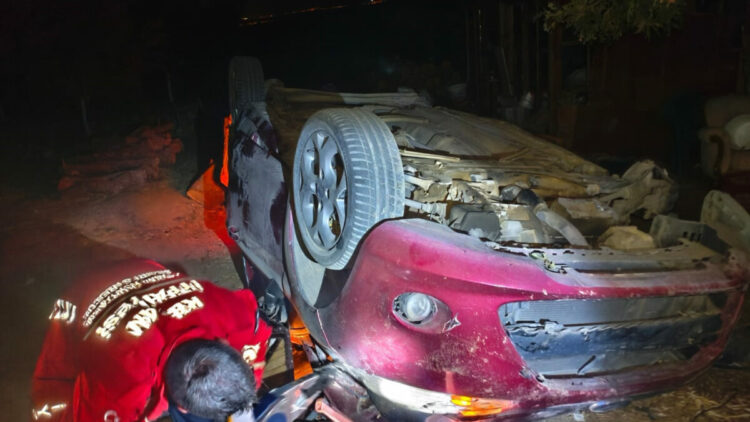 Edirne'de otomobil takla attı; 4 yaralı