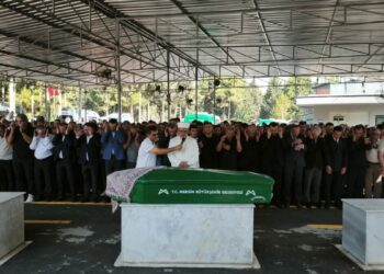 Gemi kazasında ölen hastane çalışanı, asker olan kardeşini ziyarete gitmiş