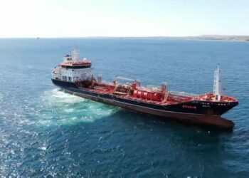 Silivri açıklarında kazaya karışan ALSU isimli gemi havadan görüntülendi
