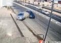 İki otomobil ile TIR’ın karıştığı kaza kamerada; 1 yaralı