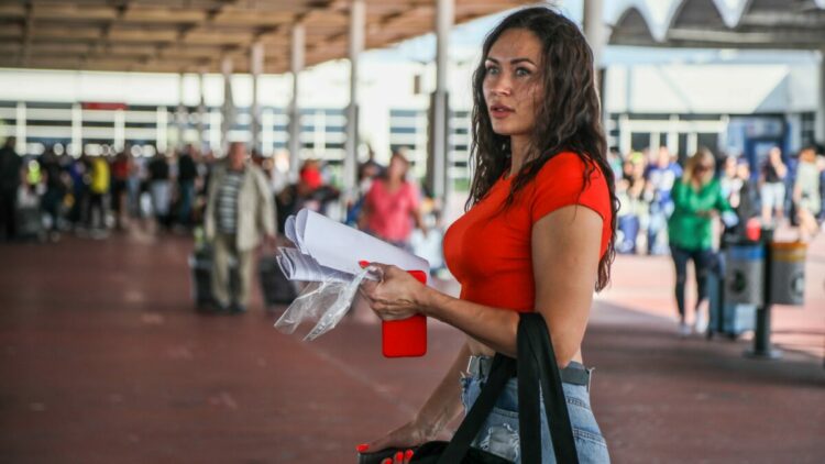 Antalya'da her 4 turistten 1'i Alman ya da Rus