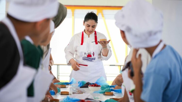 Sinangil ve Kalben Derneği, çocukları pastacılık atölyesinde buluşturdu