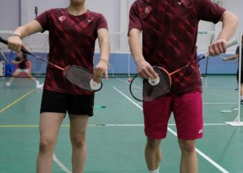 Karışık çiftlerde Türkiye'ye ilk kez altın madalya kazandıran sporculara uçakta sürpriz