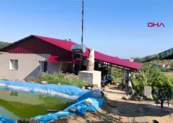 Silivri'deki gemi kazasında kaybolan makinistin ailesinin evinde endişeli bekleyiş