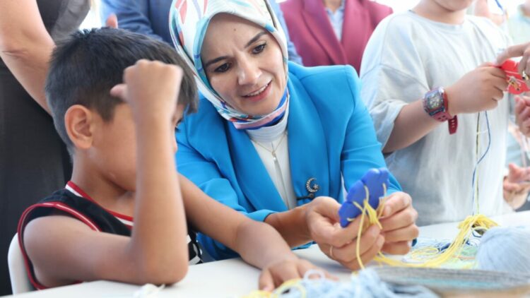 Bakan Göktaş: Çocuklarımıza her türlü imkanı seferber etmek bizim borcumuz
